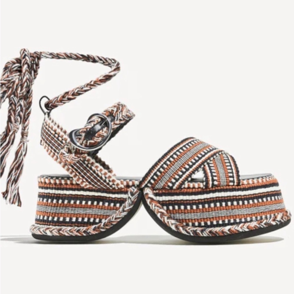 Free People Amambaih Beatriz Wrap Sandals Size EU 39 or 8.5 NEW